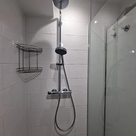 Confystay Londres Extérieur photo